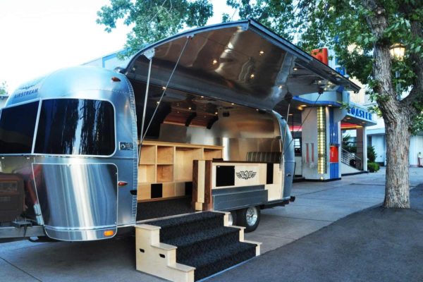 Airstream Mobile Store